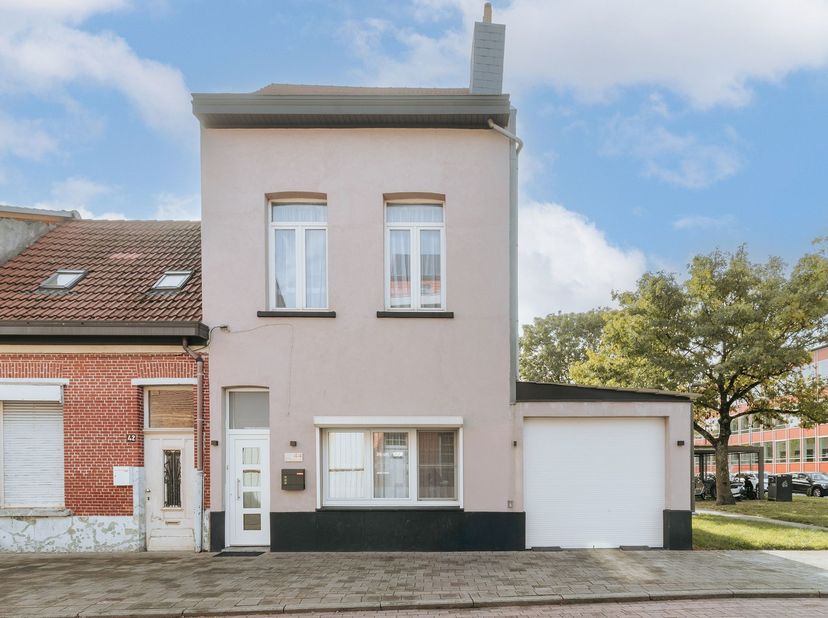 Maison à vendre à Beeckmansstraat 44,
                    2170 Merksem