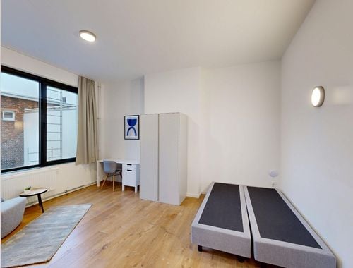                                         Kot-Kamer te huur in Antwerpen, € 600
