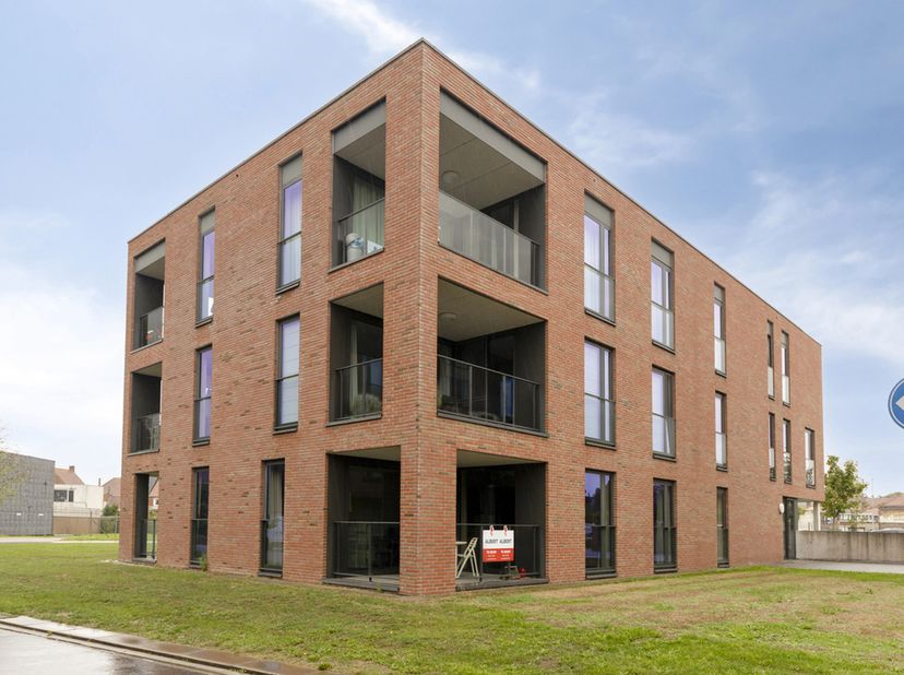 Appartement te koop in De Nieuwe Wereld 4 bus 01,
                    8870 Izegem