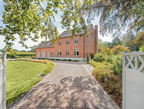                                         Moderne villa te koop in Olmen, € 1.295.000
