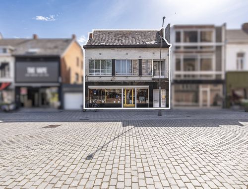                                         Gemengd gebruik te koop in Geel, € 365.000
