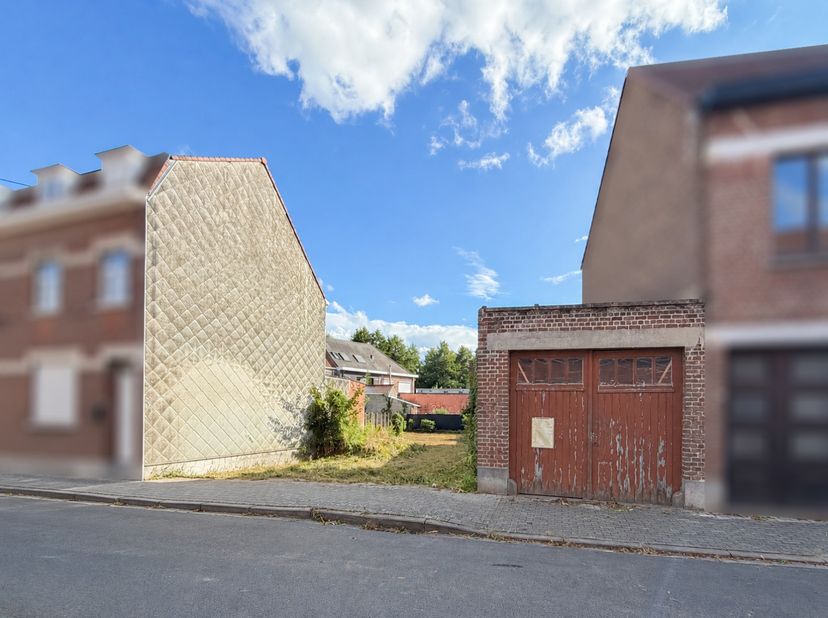 Terrain à vendre à Jules Lacroixstraat 31-33,
                    9700 Oudenaarde