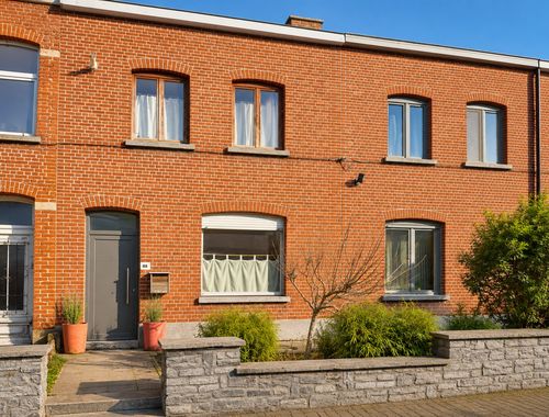                                         Woning te huur in Tournai, € 950
