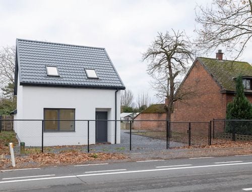                                         Woning te koop in Lommel, € 349.000
