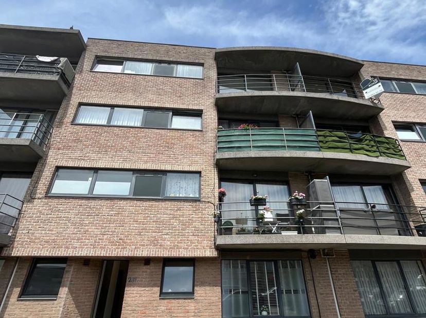 ✅ 2 ruime slaapkamers<br />
✅ Uitstekende staat<br />
✅ Mooie en rustige buurt<br />
✅ Prachtig uitzicht<br />
✅ Veel licht en ruimte