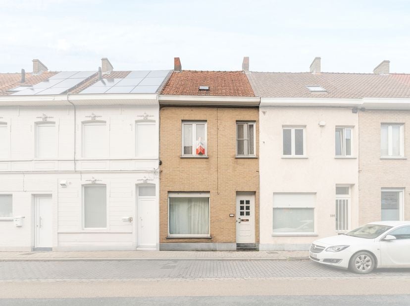 Huis te koop in Roeselaarsestraat 188,
                    8870 Izegem