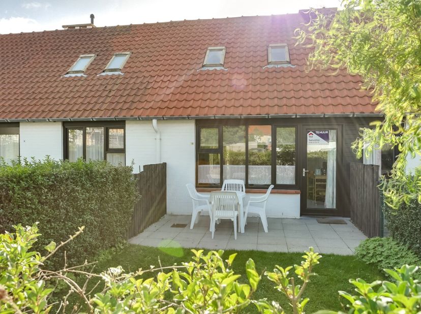 Te koop: gezellige woning in Nieuwpoort, gelegen vlak bij de kust. Deze gesloten bebouwing biedt een praktische indeling en vormt een interessante opp