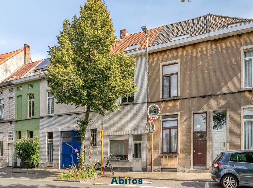 Huis te koop in Ham 158,
                    9000 Gent