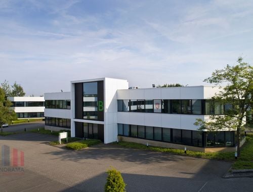                                         Bâtiment d’entreprise à louer à Groot-Bijgaarden, € 4.450
