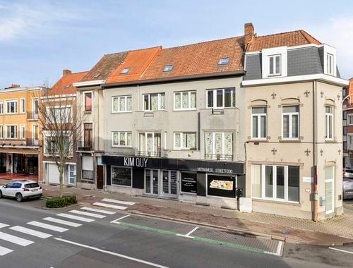                                         Usage mixte à vendre à Kortrijk, € 570.000
