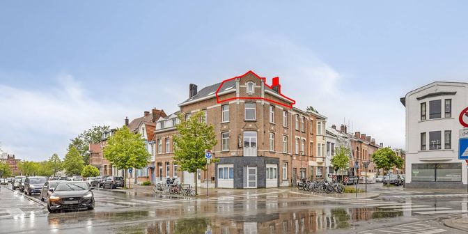 Appartement te koop in Deuzeldlaan 235 bus 302, 2170 Merksem