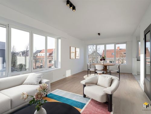                                         Appartement à vendre à Ekeren, € 289.000
