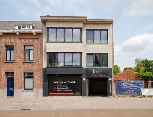                                         Kantoor te huur in Heist-op-den-Berg, € 1.650
