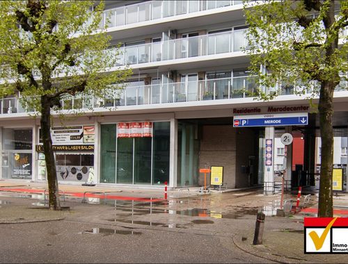                                         Bien commercial à vendre à Turnhout, € 299.000
