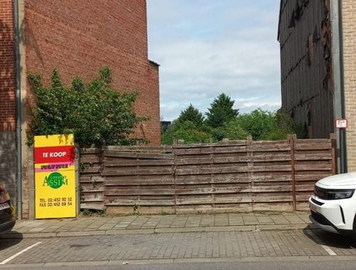                                         Bouwgrond te koop in Zellik, € 125.000

