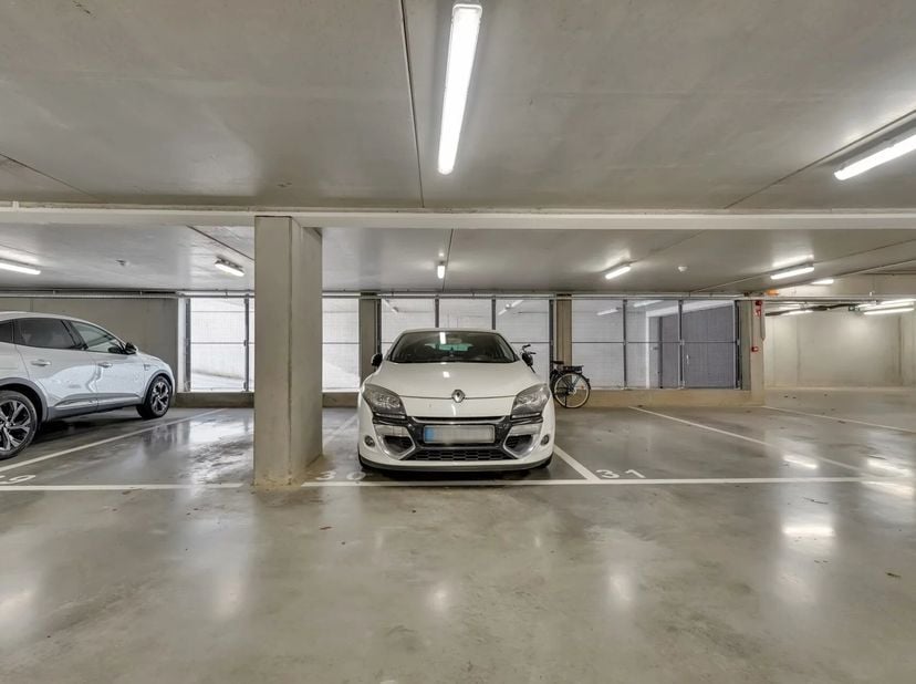 Garage à vendre
                    à 3700 Tongeren