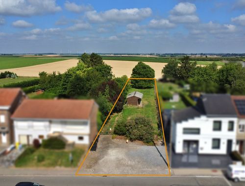                                         Bouwgrond te koop in Remicourt, € 130.000
