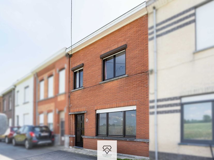 Maison à vendre
                    à 9600 Renaix