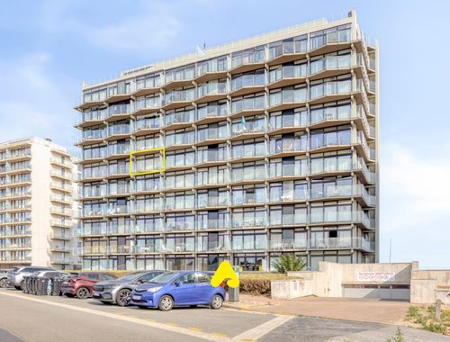                                         Studio met slaaphoek te koop in De Panne, € 144.500
