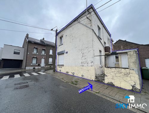                                         Gemengd gebruik te koop in Saint-Nicolas, € 145.000
