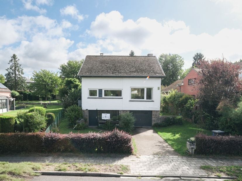 Huis te koop in Zeenstraat 215,
                    1933 Sterrebeek