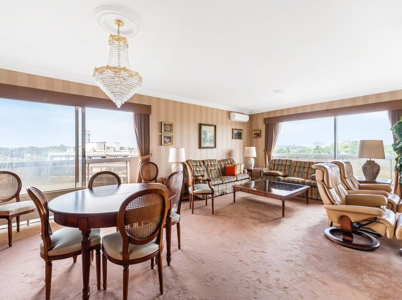 Appartement te koop in Elisabethlaan 4 bus 705,
                    2600 Berchem