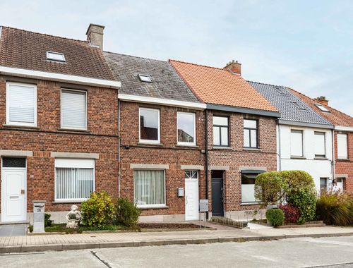                                         Maison à vendre à Renaix, € 210.000
