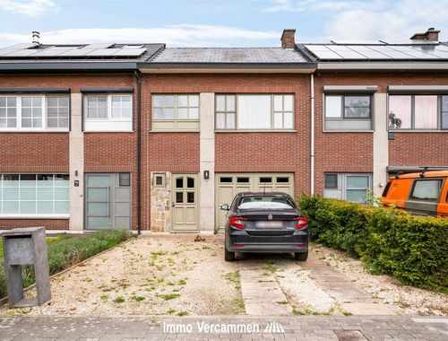                                         Maison à vendre à Sint-Katelijne-Waver, € 350.000
