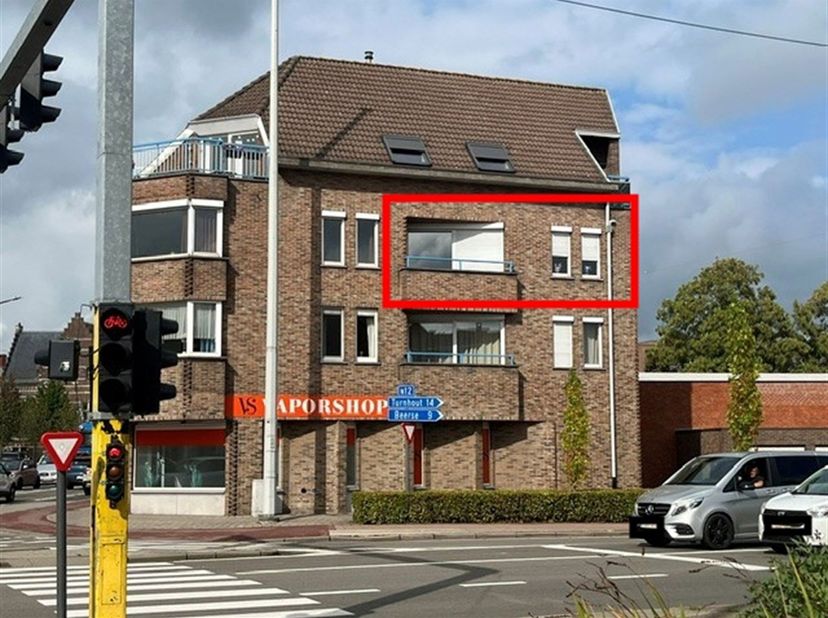 Appartement te huur in Dorpsplaats 29 bus 5,
                    2390 Oostmalle