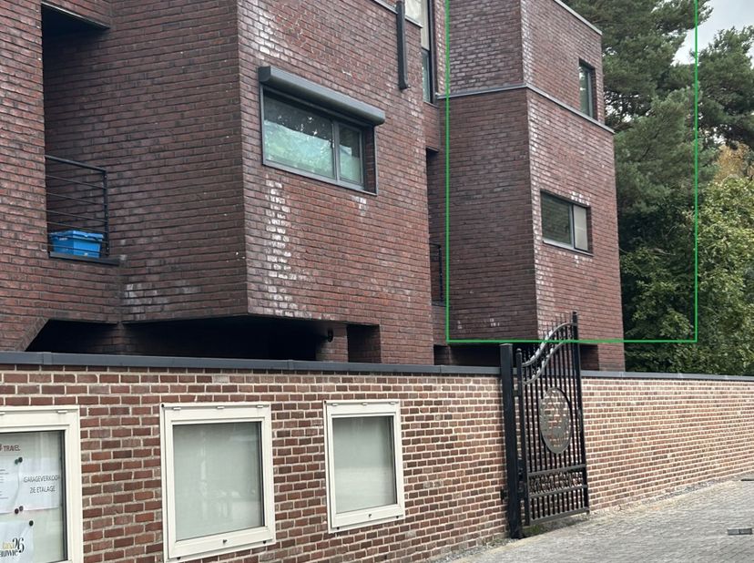 Ben jij op zoek naar een appartement met 2 slaapkamers met zeer veel lichtinval? Dan hebben wij gevonden wat jij zoekt!<br />
Het appartement is geleg