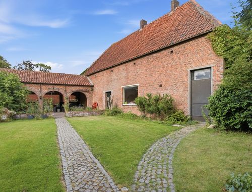                                         Woning te koop in Eksaarde, € 599.000
