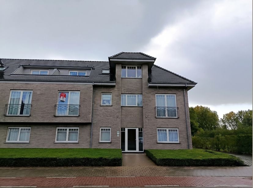 Appartement à vendre à Meensesteenweg 25 boîte 7,
                    8870 Izegem
