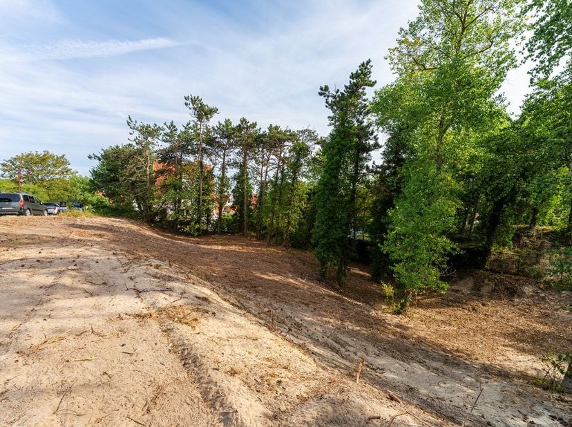 Grond te koop in Prins Karellaan 21,
                    8420 Vlissegem