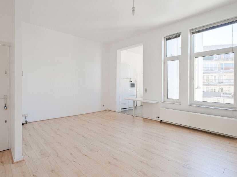 Appartement te koop in Rue des Francs 51,
                    1040 Etterbeek