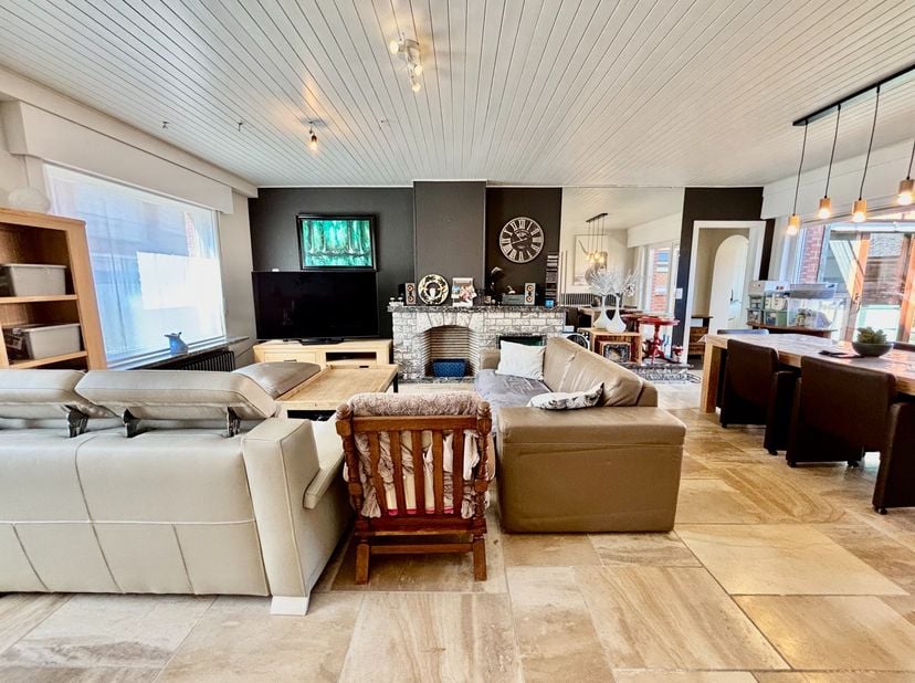 Appartement à louer
                    à 8870 Emelgem