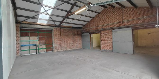 Bedrijfsvastgoed te huur in Veldstraat 2, 8740 Pittem