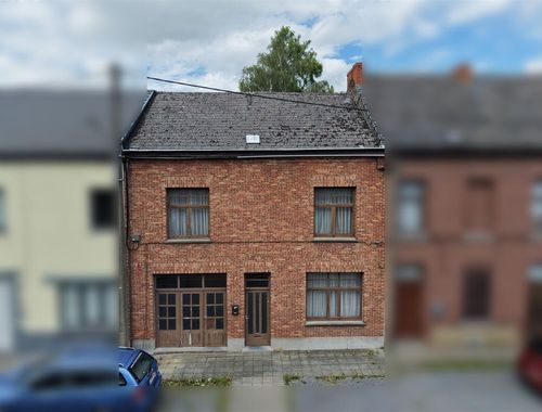                                         Eengezinswoning te koop in Péruwelz, € 95.000
