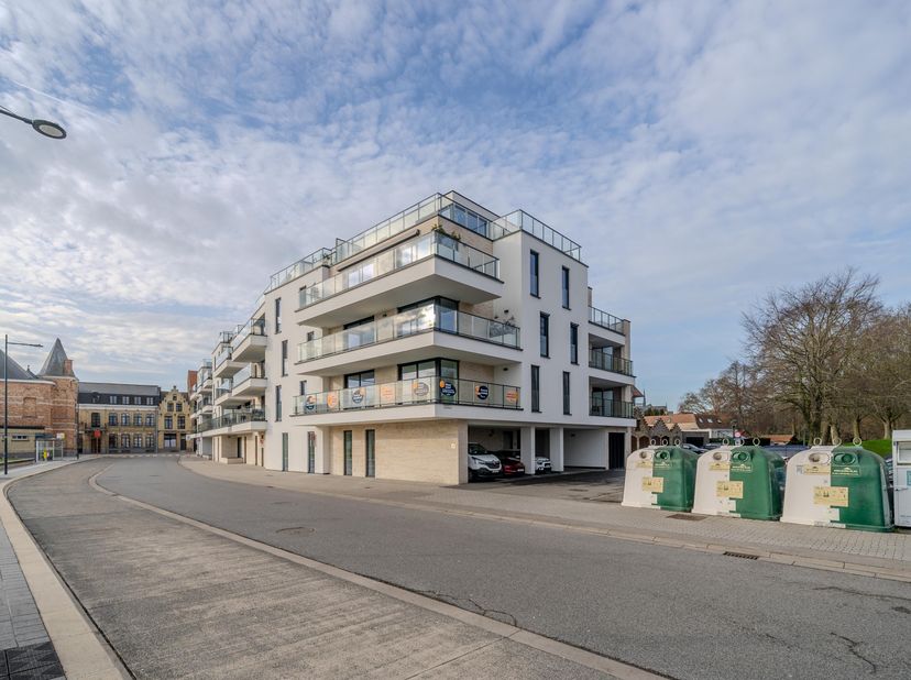 Appartement te koop in Burggraaf Frederikplein 8 bus 0011,
                    8600 Diksmuide