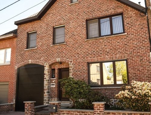                                         Woning te koop in Idegem, € 375.000
