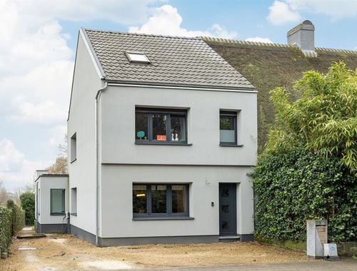                                         Eengezinswoning te koop in Beerzel, € 425.000
