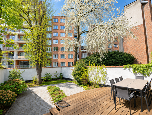                                         Herenhuis te koop in Schaarbeek, € 1.440.000
