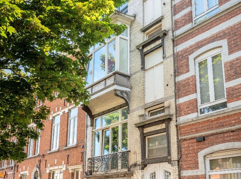 1 slaapkamer appartement gelegen op een boogscheut van de Watersportbaan en de Blaarmeersen  Het appartement gelegen op de derde verdieping maakt deel