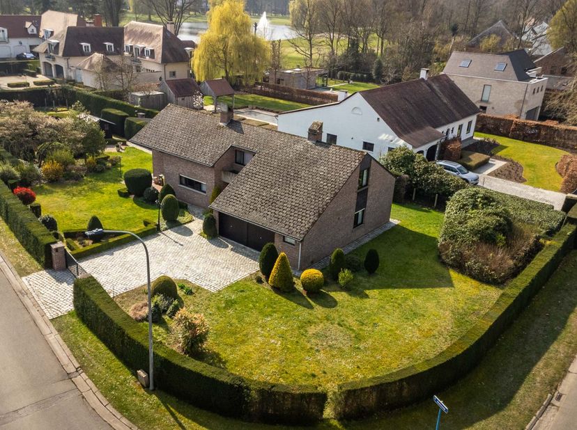 Huis te koop in Zwaluwweg 1,
                    3140 Keerbergen