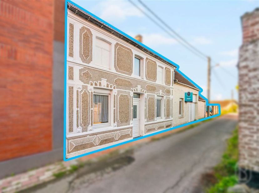 Huis te koop in Rue Saint-Hubert 9,
                    7608 Wiers
