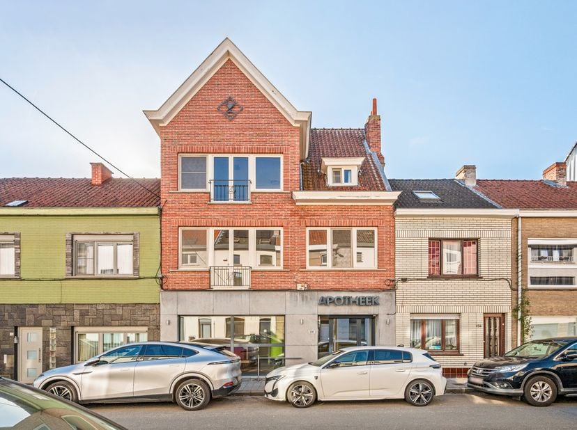 Huis te koop in Ottergemsesteenweg 158,
                    9000 Gent