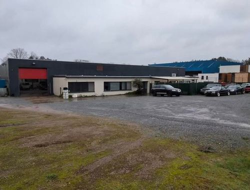                                         Bien commercial avec habitation à vendre à Houthalen, € 965.000
