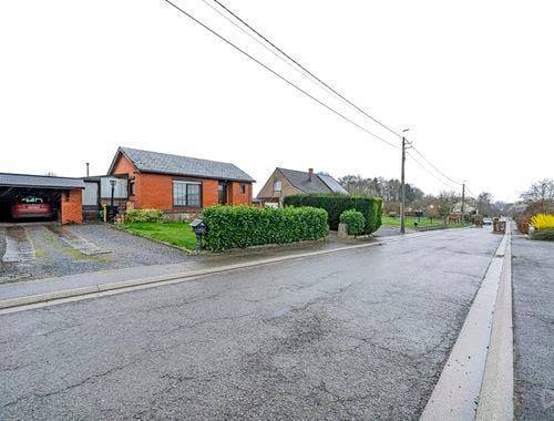                                         Bungalow te koop in Braives, € 220.000
