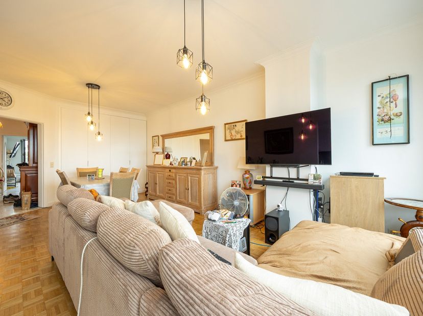 Appartement te koop in Lambrechtshoekenlaan 292 bus 301,
                    2170 Merksem