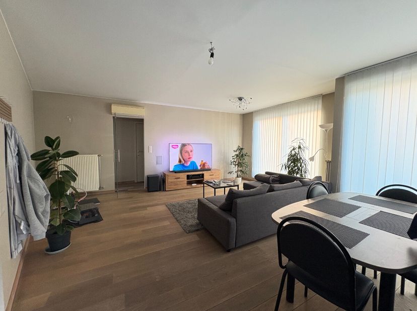 Appartement te koop in Zeger Maelfaitstraat 2A bus 21,
                    8800 Rumbeke