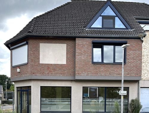                                         Handelszaak te koop in Heusden, € 139.000
